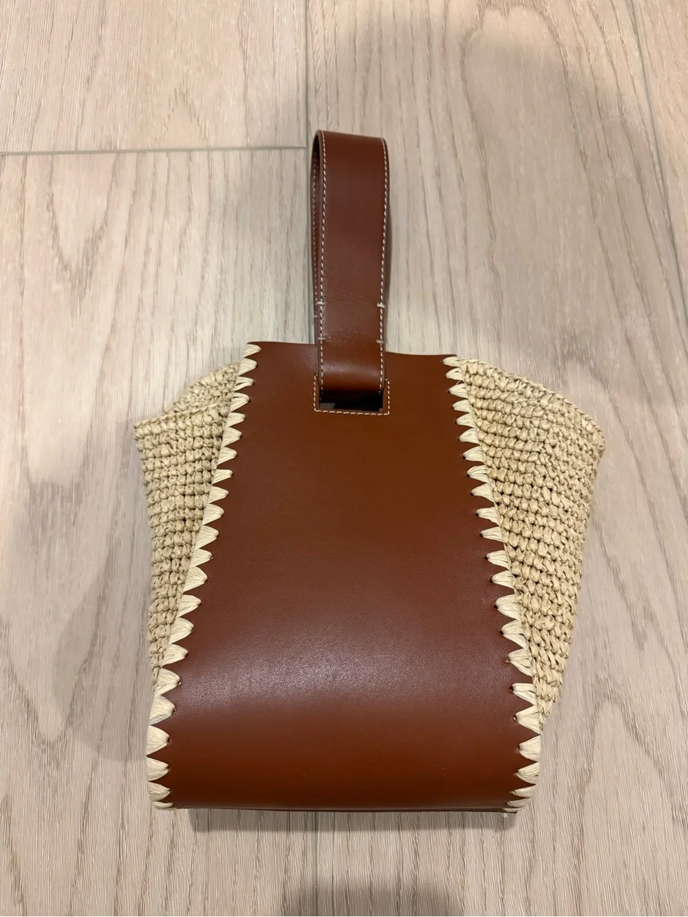 NWT J. Crew Brown and Natural Woven Leather-Trim Wristlet Tote top handle bag